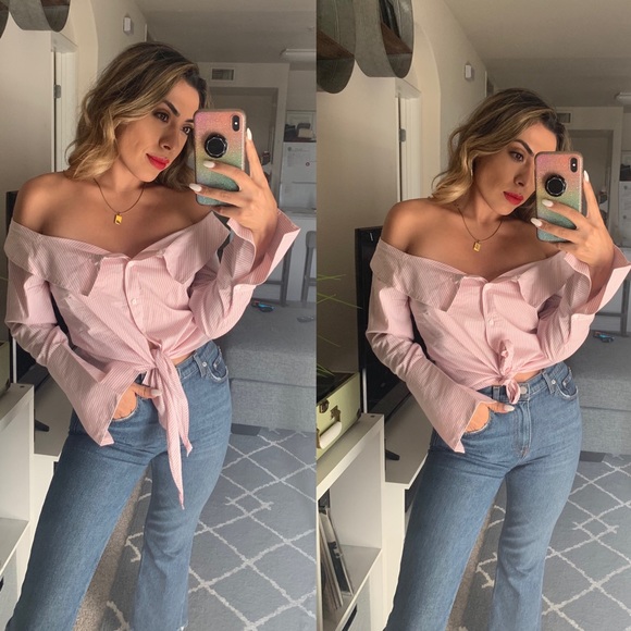 Romeo & Juliet Couture Tops - Cropped button up
